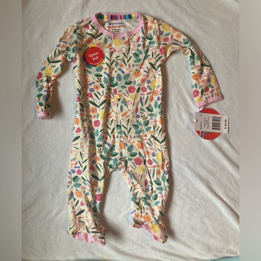 NWT Magnetic Me Footie Newborn